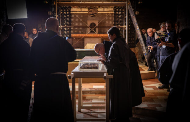 La Basilica ospita la storica venerazione delle spoglie mortali di san Francesco