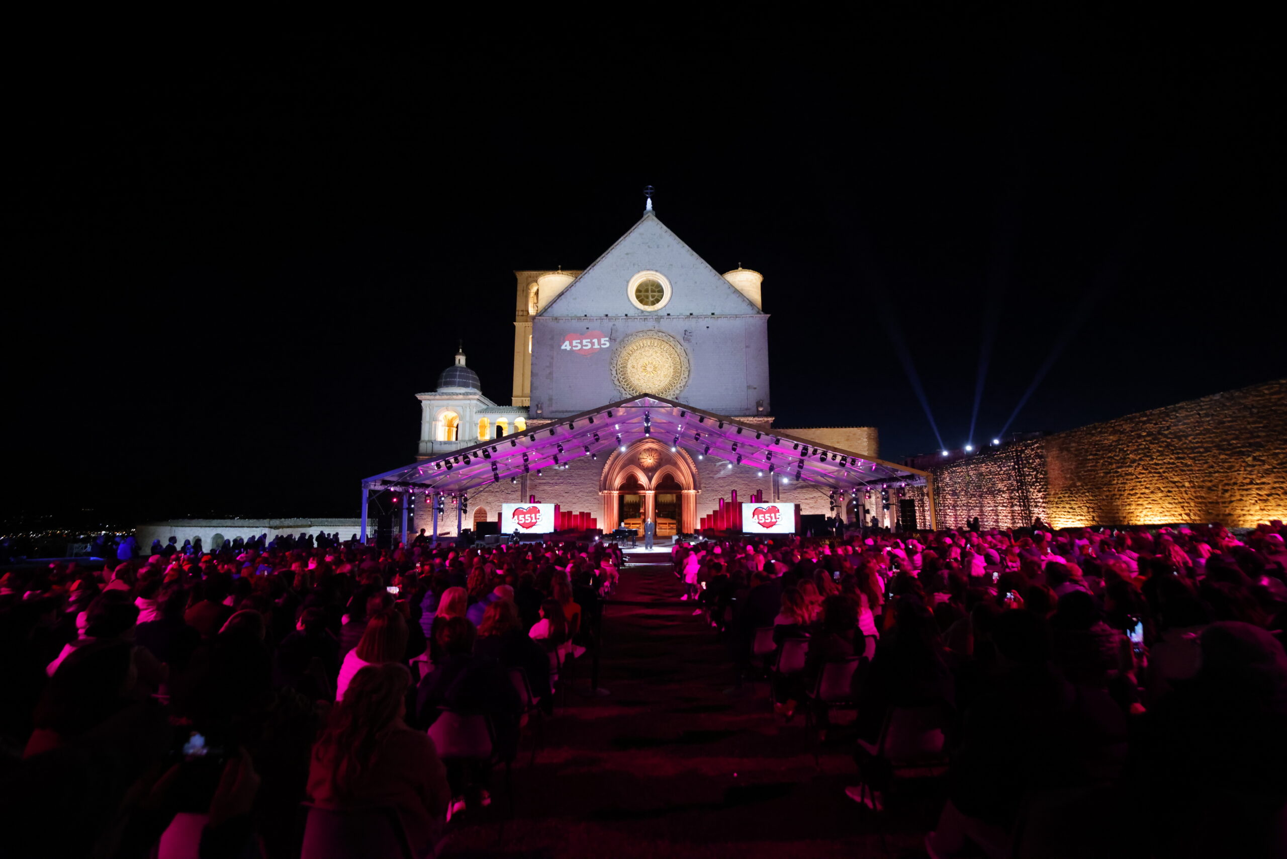 Torna Con il Cuore, la maratona di solidarietà dei frati di Assisi
